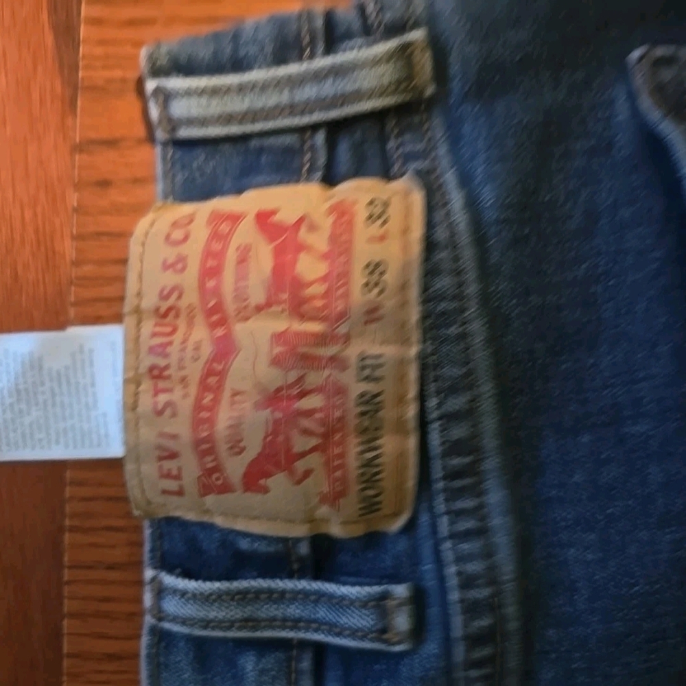 Levi's 505 Men's Straight Jeans in Classic Blue - Picture 3 of 4